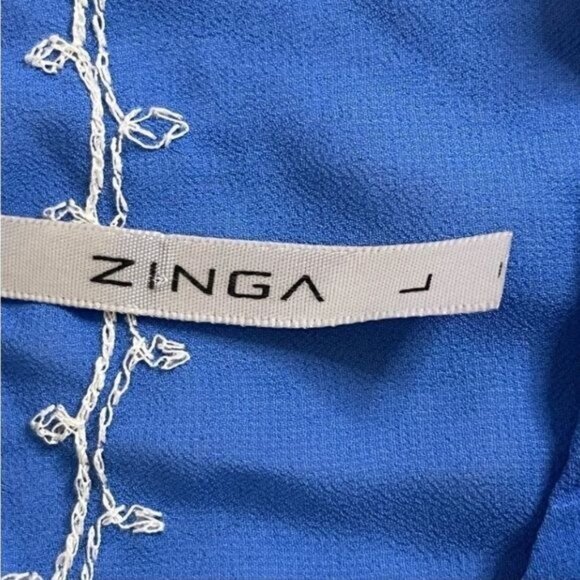 Zinga Girls Bohemian Floral Embroidered Top Blue White Size Large - Picture 6 of 8